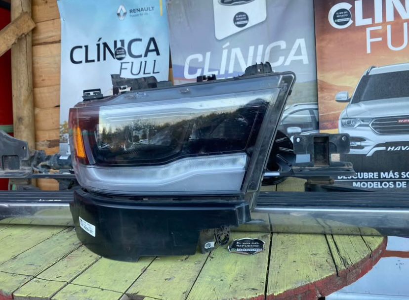 Óptico dodge ram 1500