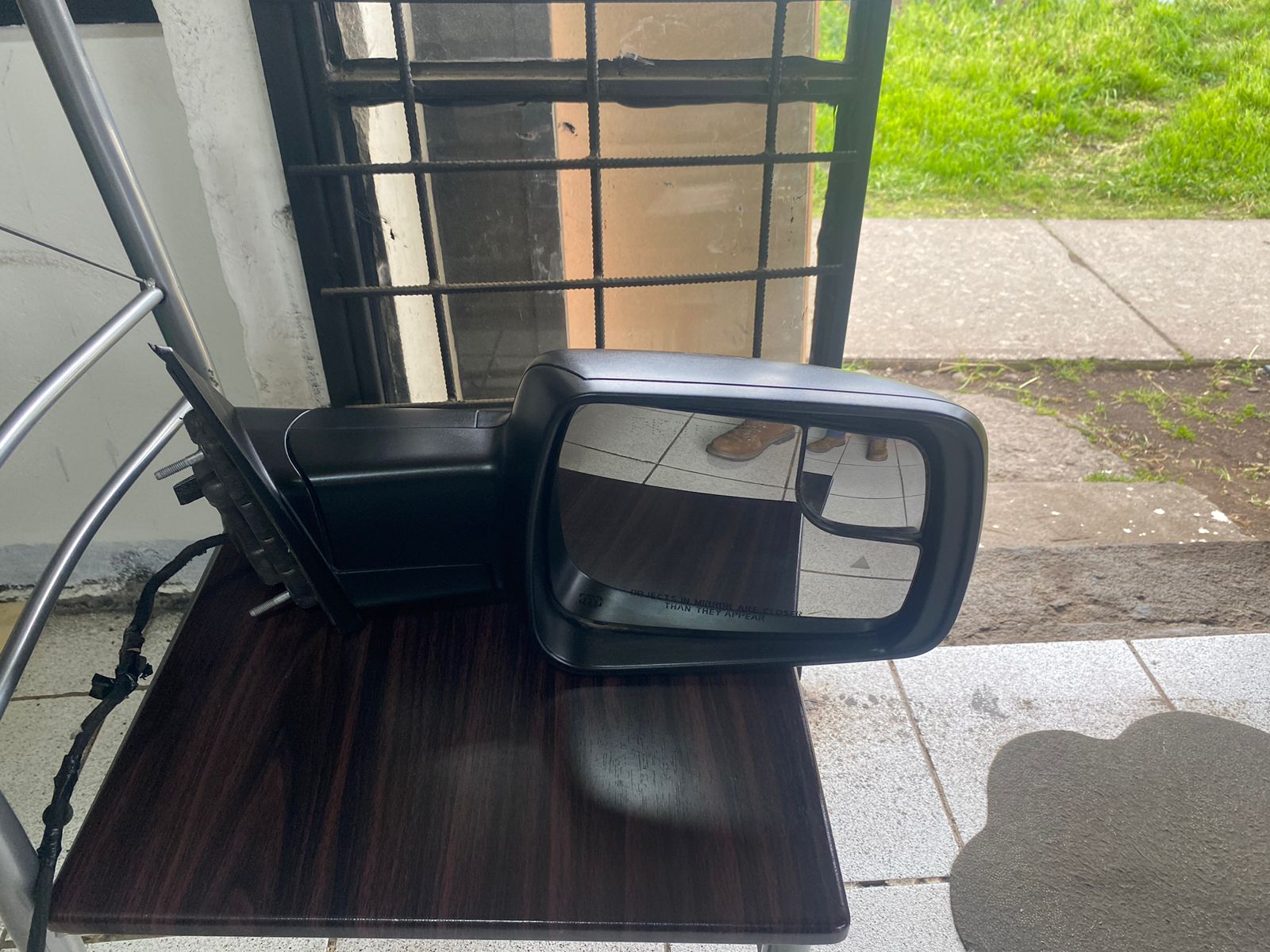 Espejo retrovisor dodge ram 1500