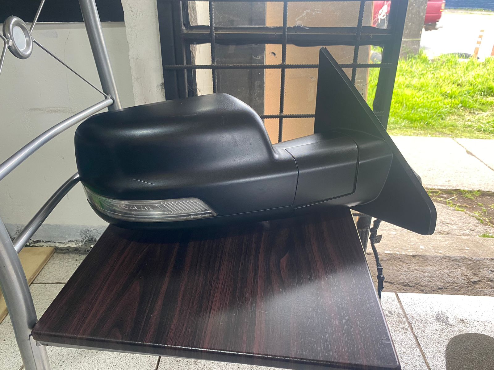 Espejo retrovisor dodge ram 1500